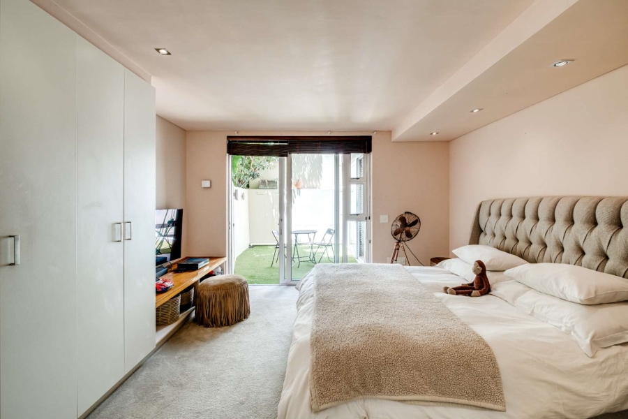 3 Bedroom Property for Sale in Green Point Western Cape